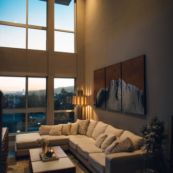 Image by Roberto Nickson