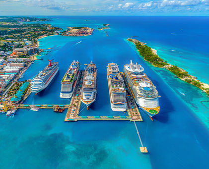 Cruise ships docked in the bahamas