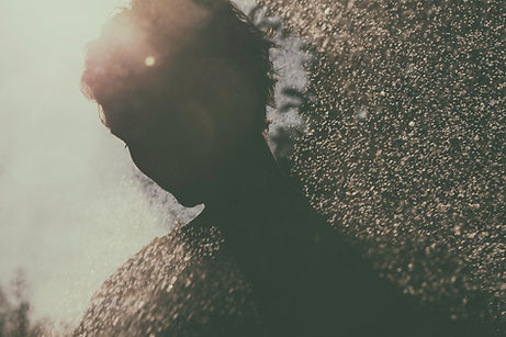 Image by Issara Willenskomer