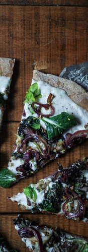 Pizza with caramelized onion and veggies