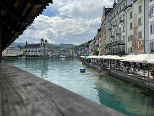 Top 9 Chill Bars in Lucerne: Lakeside Gems and Sunset Magic