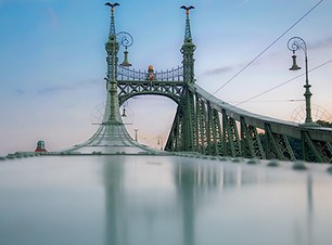 Image by Karim MANJRA