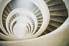 Hypnosis. Psychological counselling, hypnosis and workshops - seminars with May in Munich