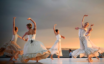Image by Tim Gouw