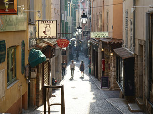 Top des quartiers d’Antibes où la conciergerie booste réellement le taux d’occupation