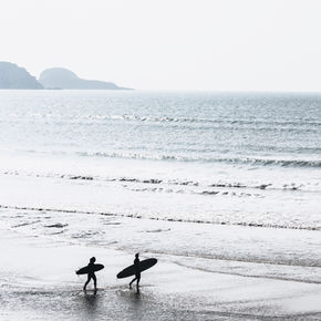 Surfing Cornwall. Run Weekends.