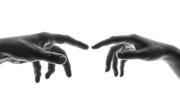 hand met brandwonde