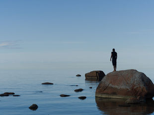 Finding Home Within: Therapy for Expats Navigating Life on New Soil