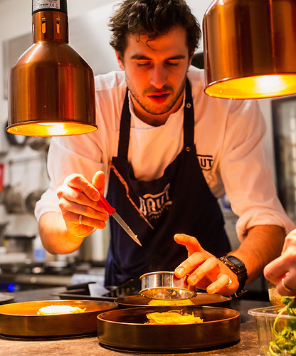 Image by Louis Hansel