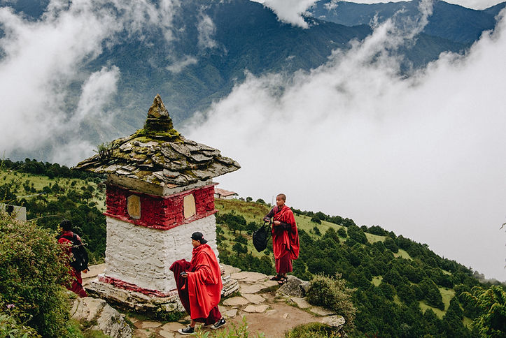 Emma Slade - Buddhist - Inspirational Coach, Yoga Teacher, Operning Your Heart to Bhutan