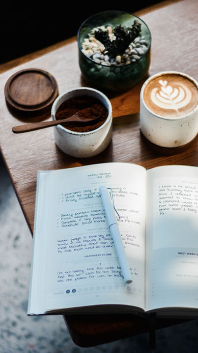 Como iniciar uma prática de registro no diário consciente.