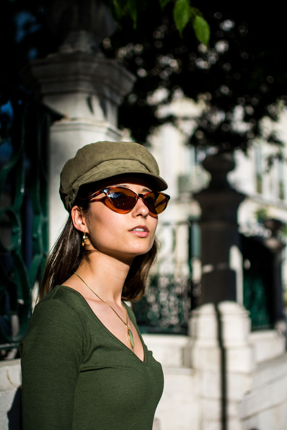 Lady in sun glasses - Image by Daniel Páscoa