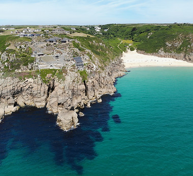 Image by Benjamin Elliott