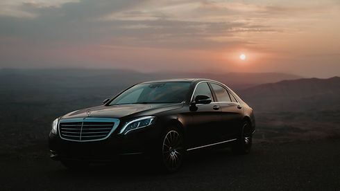 Elegant and spacious Mercedes-Benz S-Class interior featuring high-quality leather upholstery, generous passenger space and luxurious details during a private transfer by MYEUTAXI