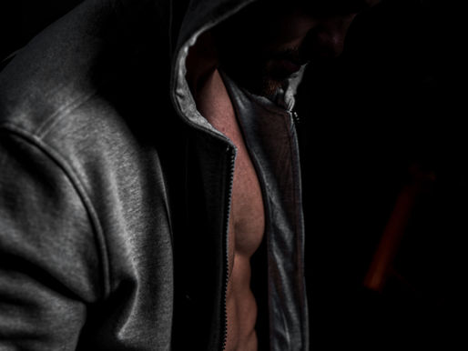 Men Chasing Society's Beauty Standards