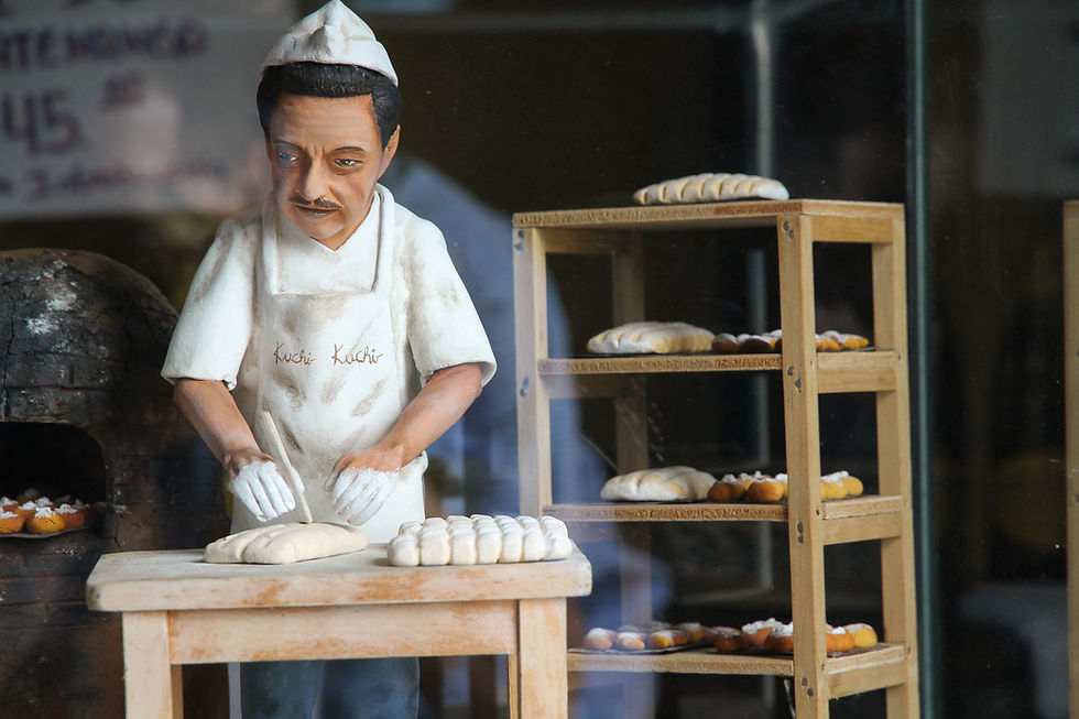 kitchen figurine
