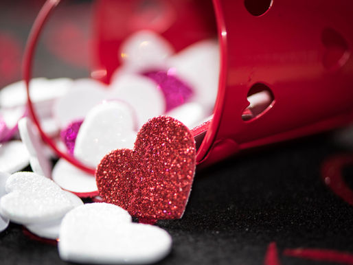 Healthy Hearts, Happy Valentine's Day: Gift Ideas for the Couple Who Prioritizes Wellness