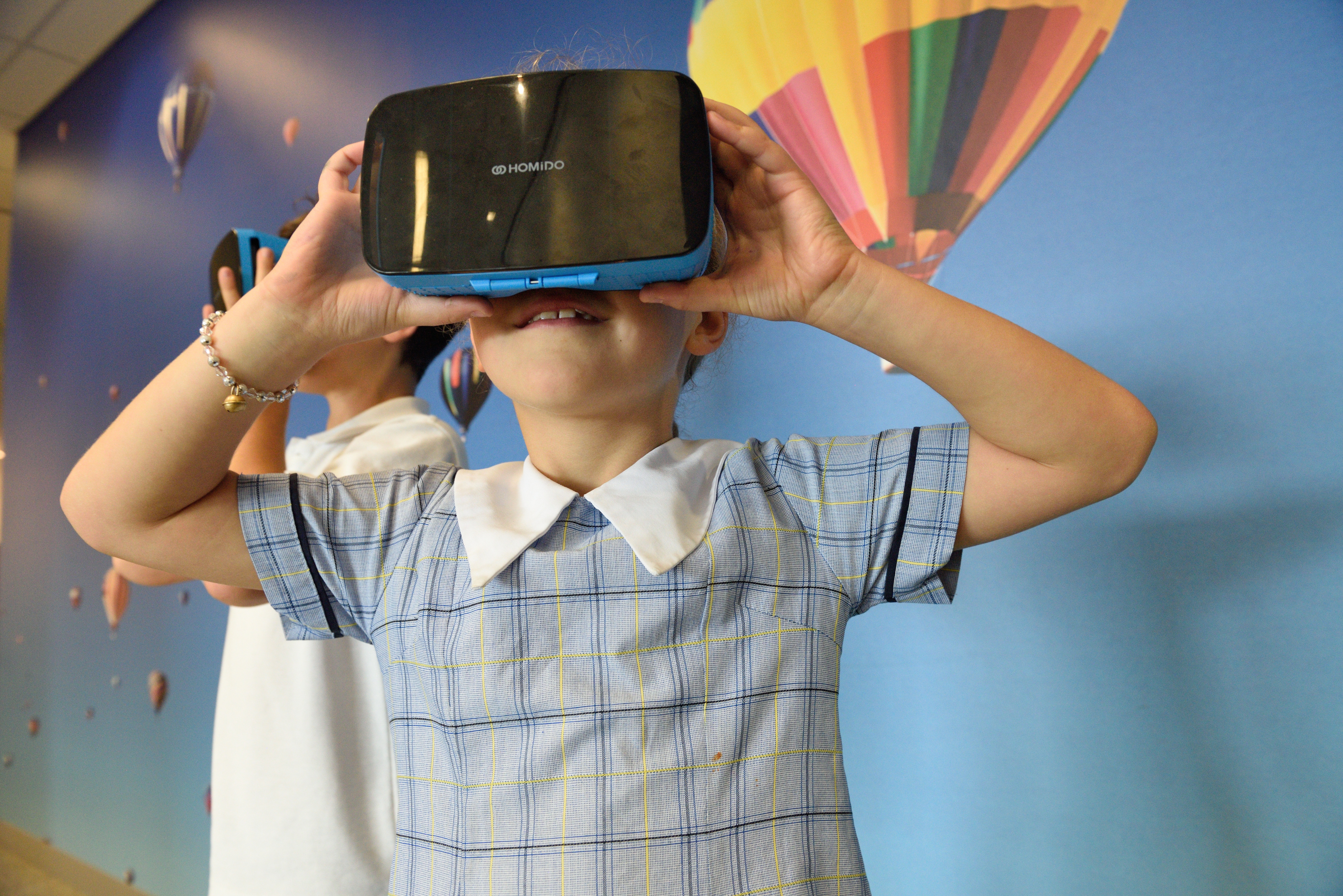 CDMX lanza "Mixtli Digital" para integrar IA y realidad virtual en educación, inspirado en modelos educativos de EE.UU.