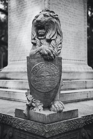 Image by Tim Mossholder