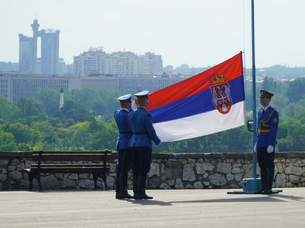 QUE SE PASSE-T-IL EN SERBIE ?