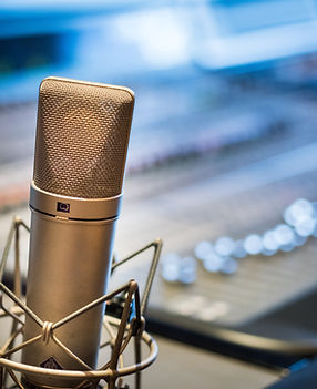 Image by Jacek Dylag