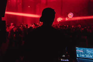 Image by Aleksandr Popov