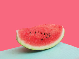 Sommersalat mit Wassermelone, Minze und Feta