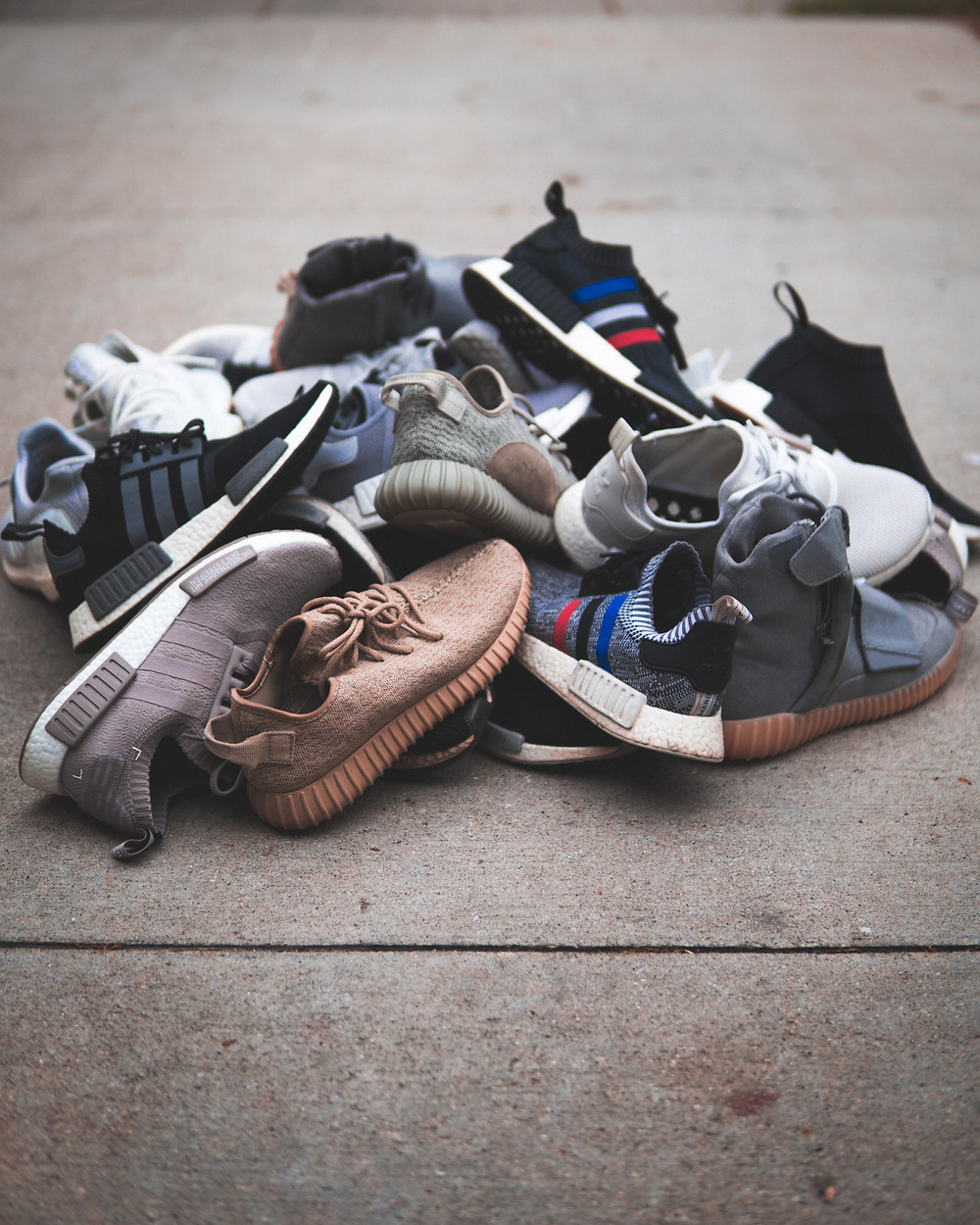 Clothing waste is a major problem because only a small percentage of fabrics get recycled and or resused