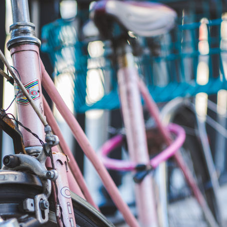 [DEN HAAG SUR LES ONDES] Ma virée in Delft et Den Haag au guidon de ma bicyclette toute fleurie
