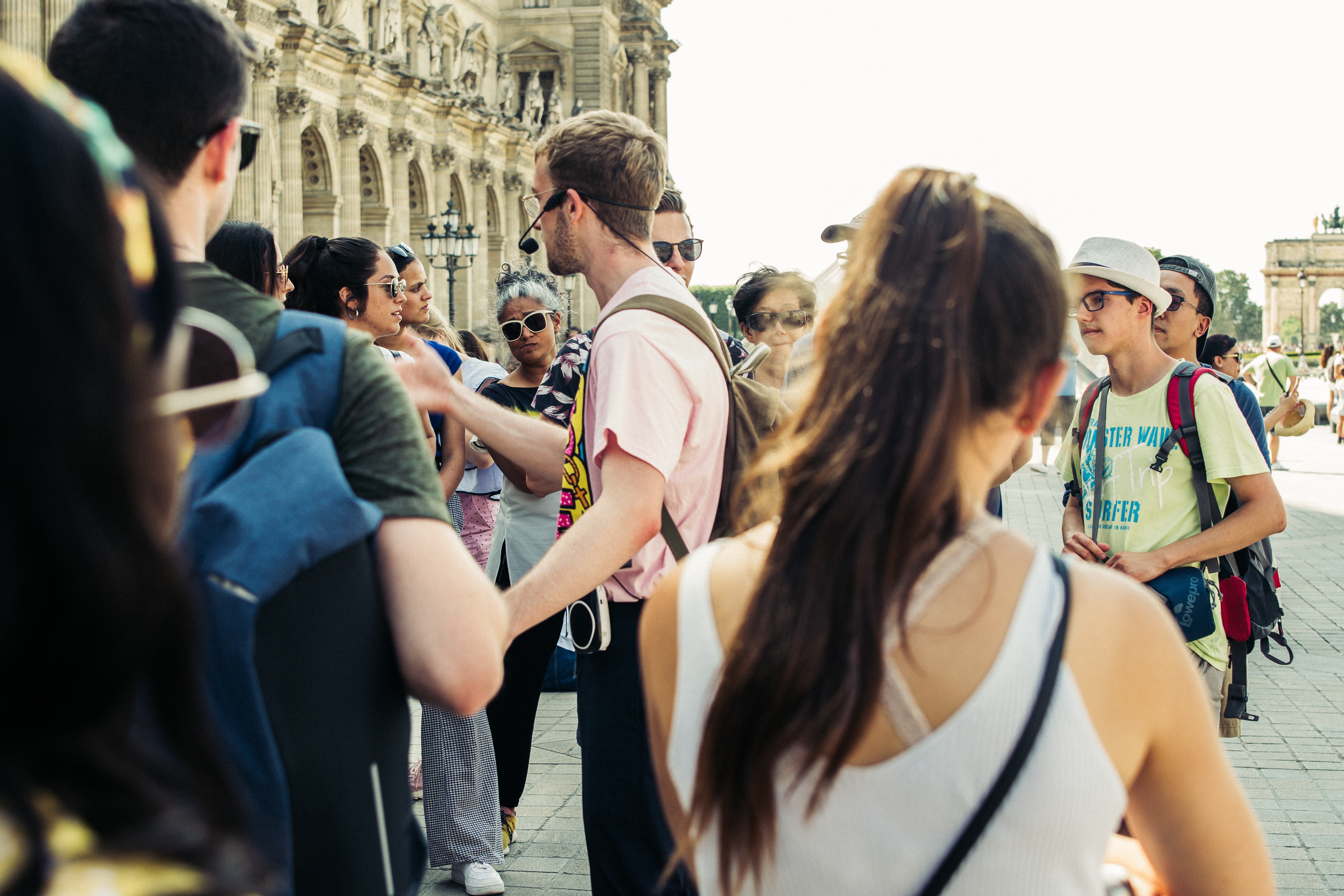 how much does a tour guide cost in japan