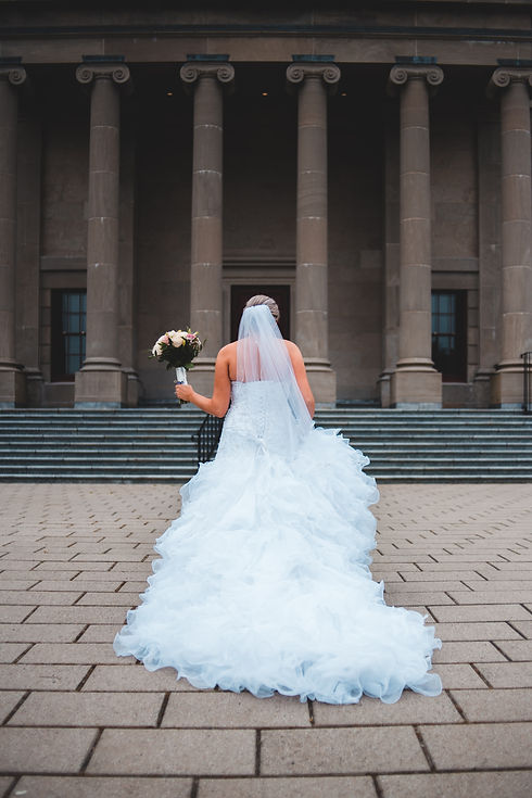 Image by Erik Mclean