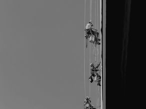 Rope access on high rise buildings