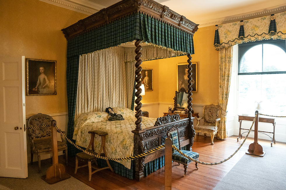 royal chamber. almost good enough for a queen bee