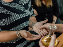 Stärkung im Glauben: Krankensalbung