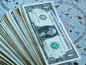 근로 관계 성립 전에 설정된 담보권, 임금채권자와 담보권자 중 누가 우선할까?