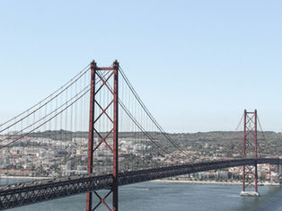 25 de Abril: A Revolução que mudou Portugal para sempre