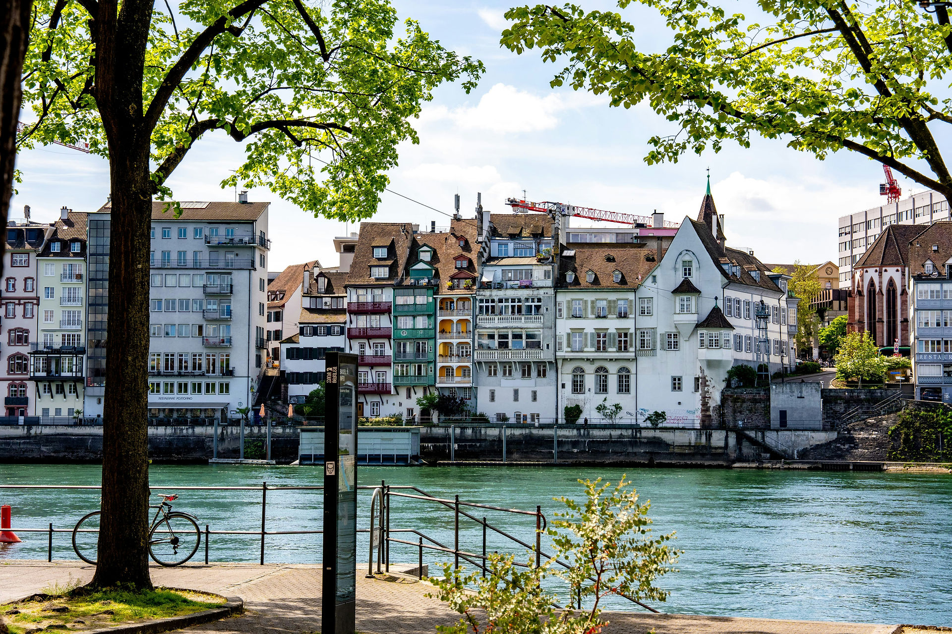 Basel'e Gideceklere Mini Rehber