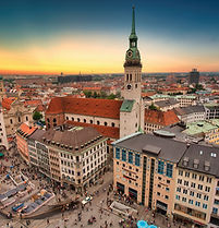 Munich Half day with Driver for a Premium Tour of the city