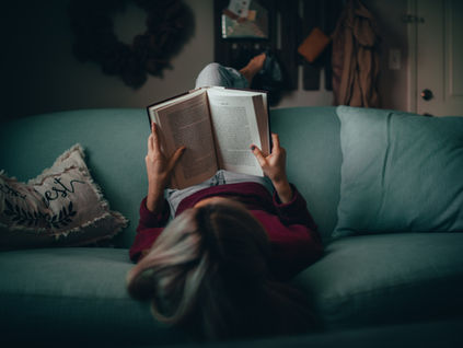 How to achieve a reading habit and sustain it in time.