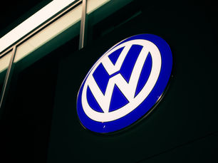 How Volkswagen’s Electric Bus Went From American Flagship to Flop
