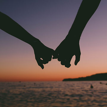 Image by Valentin Antonucci