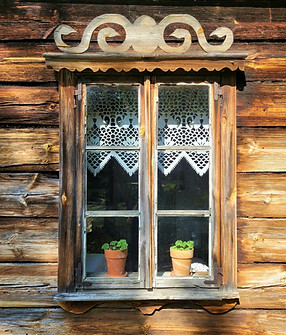 Image by Ivan Antonenko