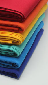 Textilien und Bekleidung aus der Türkei – Hemden, Stoffe, Bettwäsche und Accessoires.