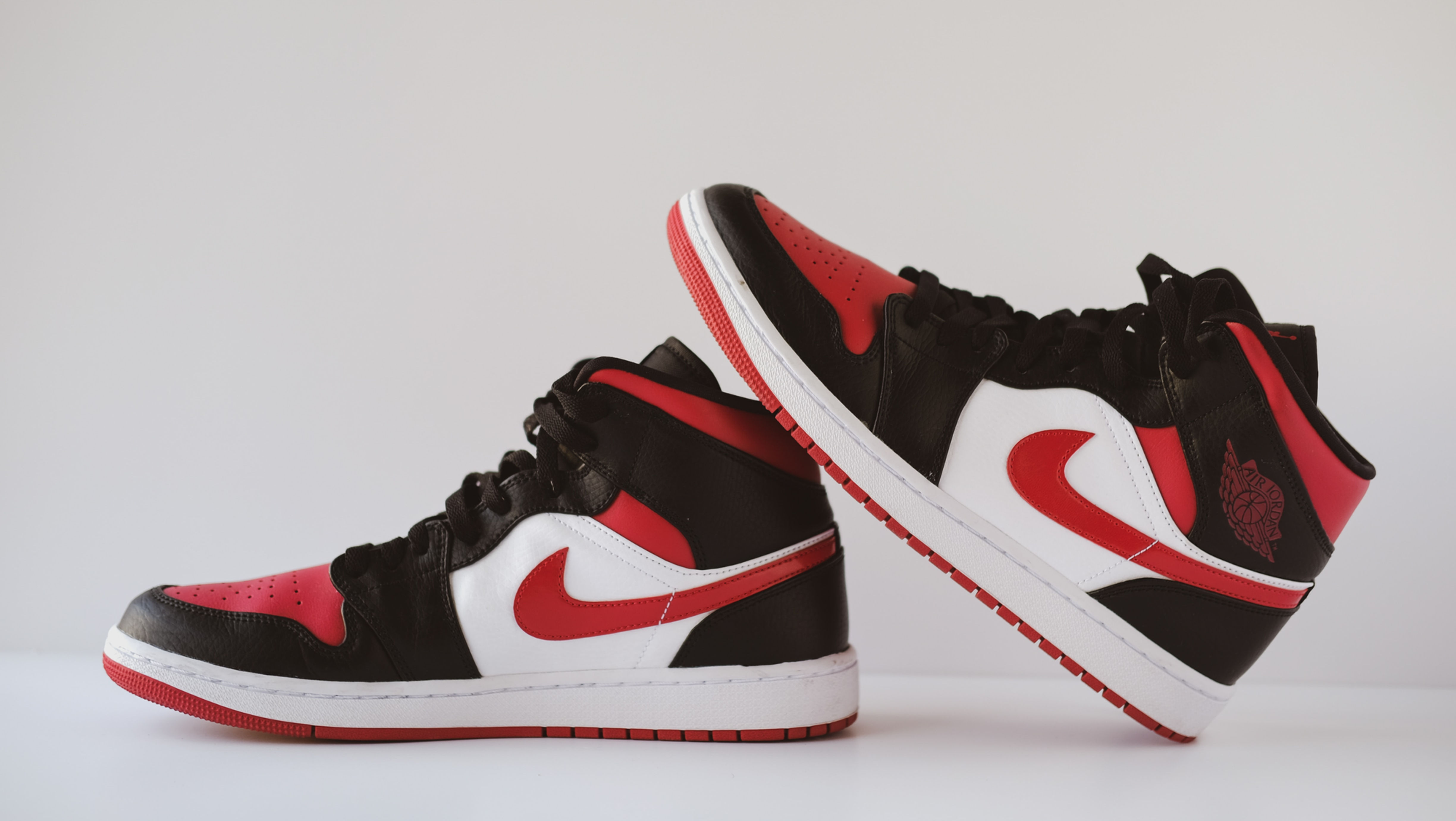 Jordan 1's High Red