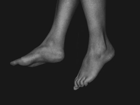 Voetproblemen en hoe gespecialiseerde pedicures kunnen helpen
