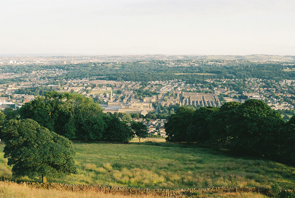 SALTAIRE - Oliver Sherwin Unsplash