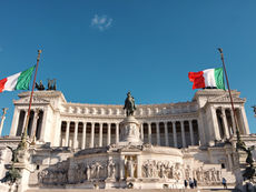 Italy Rejects Political Disputes with Trump Ahead of NATO Summit