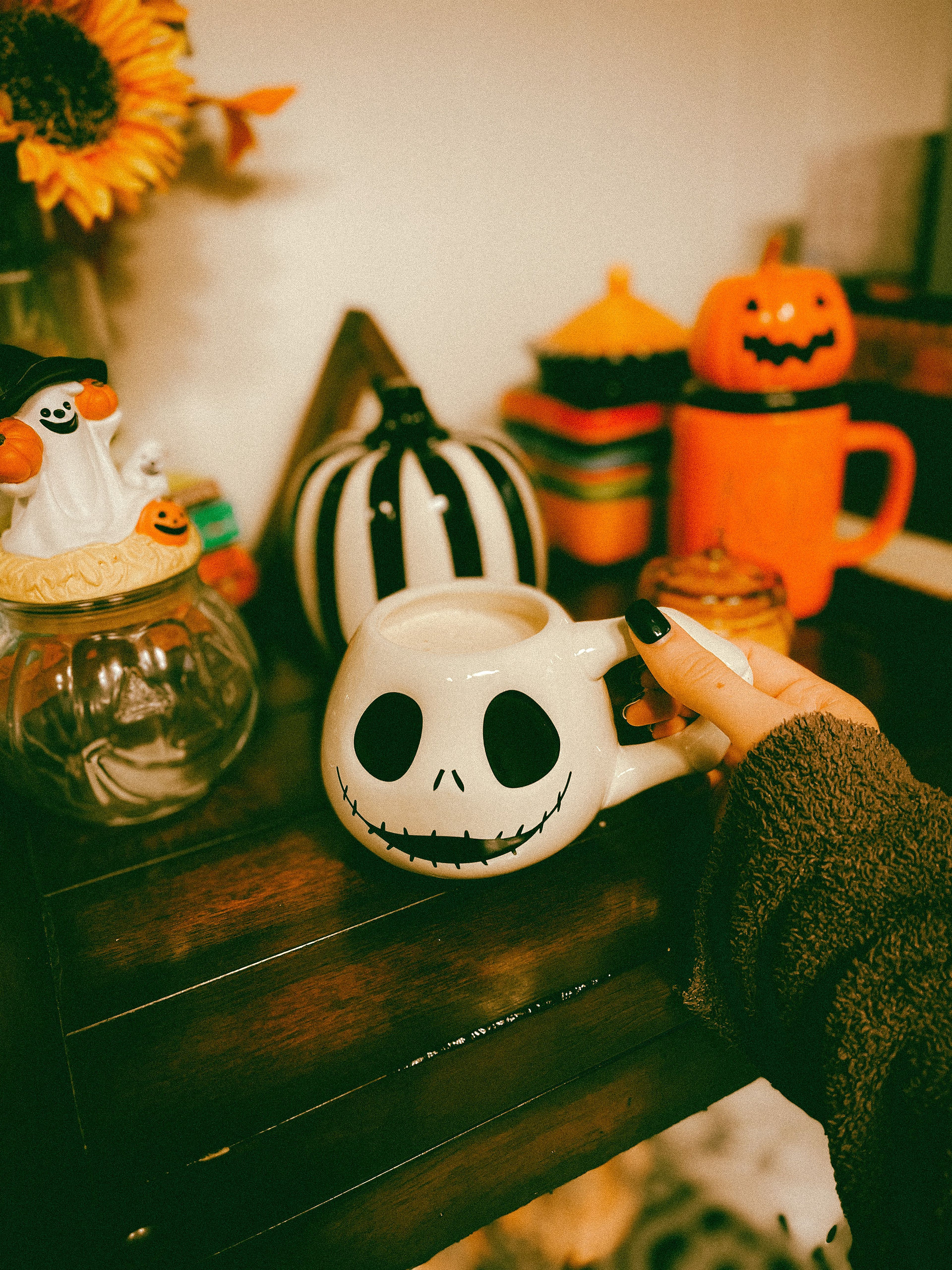Halloween Deko, Tasse, Kürbis, Orange, Sonnenblume, Totenkopf