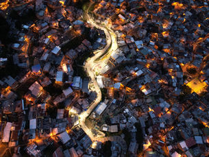 🌍 Why Digital Nomads Are Choosing Medellín Over Mexico City or Bali