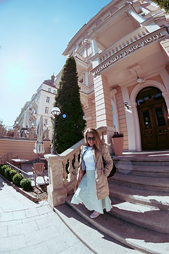 Prague to Karlovy Vary day trip provided by myeutaxi.com